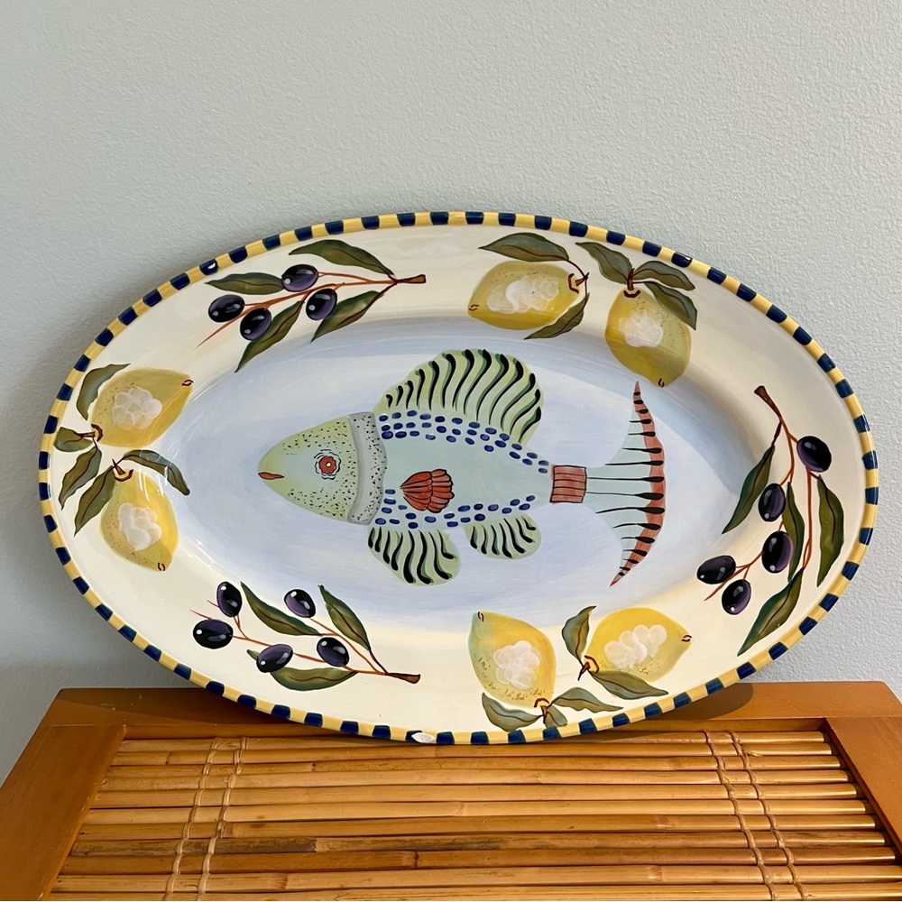 Zrike Pesces Ceramic Oval Serving Platter, 18" x 11.75", Fish Lemons Olives - Picture 4 of 11